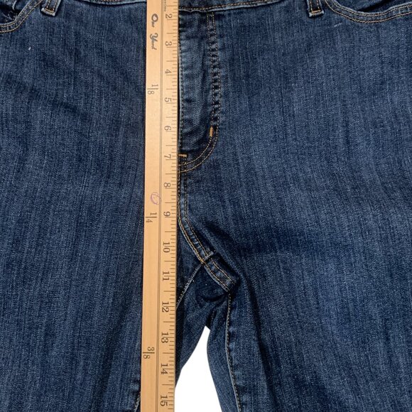 Levi's 415 Relaxed Bootcut Jeans WOMENS size 22W, Stretch, BLUE - Picture 9 of 10